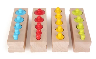Cilindri Montessori colorați