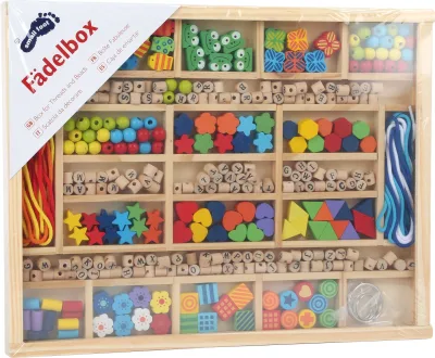 Cutie cu piese pentru construit lantisoare